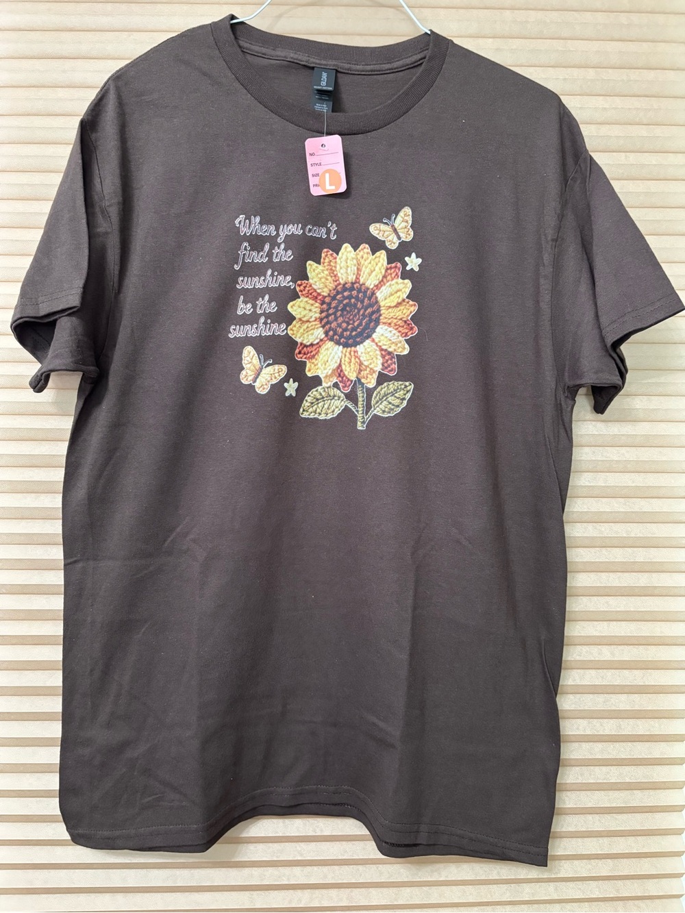 SPECIAL  NEW Size Large Sunflower & Butterflies Tee - Brown & Yellow Sunflower